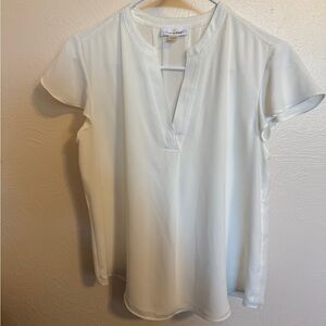 Beautiful Calvin Klein white V-Neck Blouse w/short sleeves Size S
